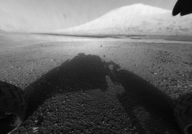 Годовщина путешествия  Марсохода Curiosity по Красной планете (фото + видео)
