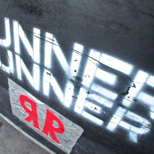 Runner Runner - Who I Am (Single) (2012)