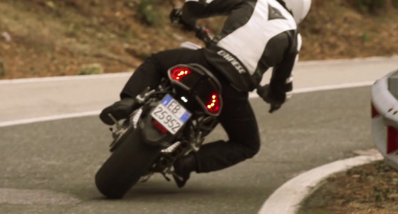Новый мотоцикл MV Agusta Dragster (тизер)