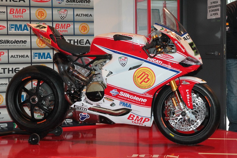 Команда Althea Racing представила супербайк Ducati 1199 Panigale EVO