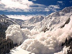 В горах Сочи сохраняется сильная лавинопасность