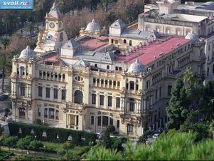 Один из самых шумных городов Испании - Малага
