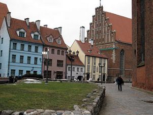 Иностранцам, купившим недвижимость в Латвии, дадут вид на жительство