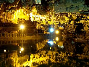 Самая длинная в мире соляная пещера открыта в Иране