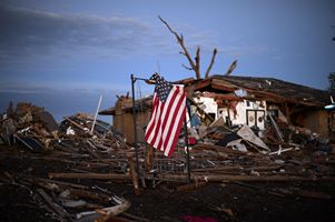 Американский производитель ПВХ окон пожертвовал $ 25 000 пострадавшим от торнадо
