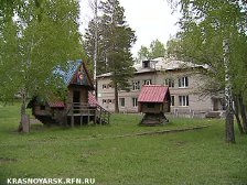 Онищенко недоволен подготовкой к открытию летних лагерей в России