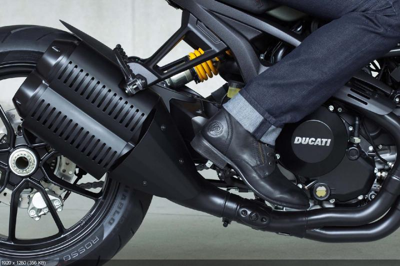 Нейкед Ducati Monster Diesel 2012